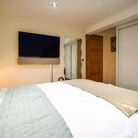 度假居 1 Bed In 64431