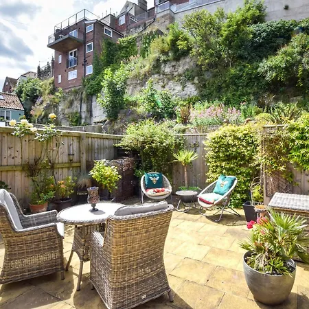 1 Bed In 64431 * 惠特比